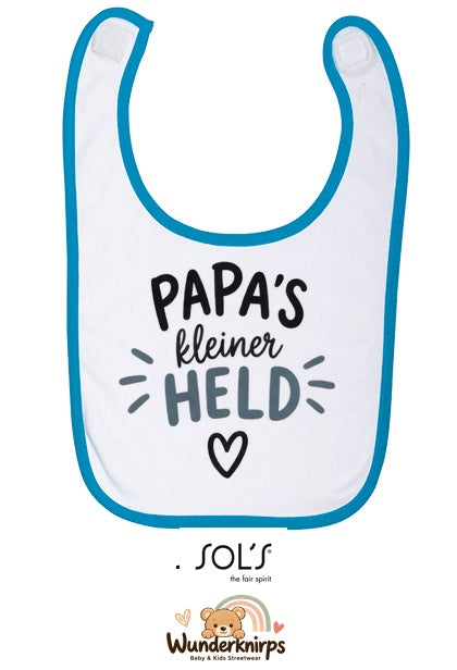 Baby-Lätzchen SOL’S Babib in Weiß / Aqua mit Motiv Papas kleiner Held