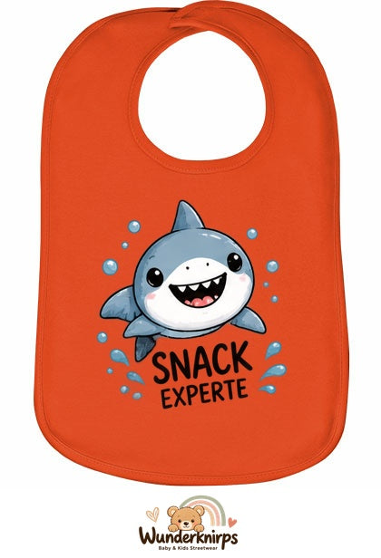 Baby-Lätzchen Olli-01 in Orange mit Motiv Snack-Experte – Hai