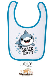 Baby-Lätzchen SOL’S Babib in Weiß / Aqua mit Motiv Snack-Experte – Hai