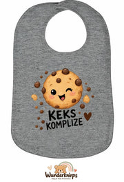 Baby-Lätzchen Olli-01 in Grau meliert mit Motiv Keks-Komplize