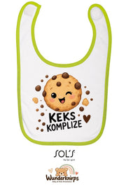 Baby-Lätzchen SOL’S Babib in Weiß / Apfelgrün mit Motiv Keks-Komplize