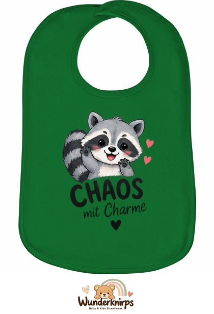 Baby-Lätzchen Olli-01 in Grün mit Motiv Chaos mit Charme – Waschbär