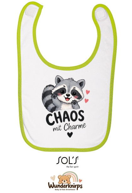 Baby-Lätzchen SOL’S Babib in Weiß / Apfelgrün mit Motiv Chaos mit Charme – Waschbär