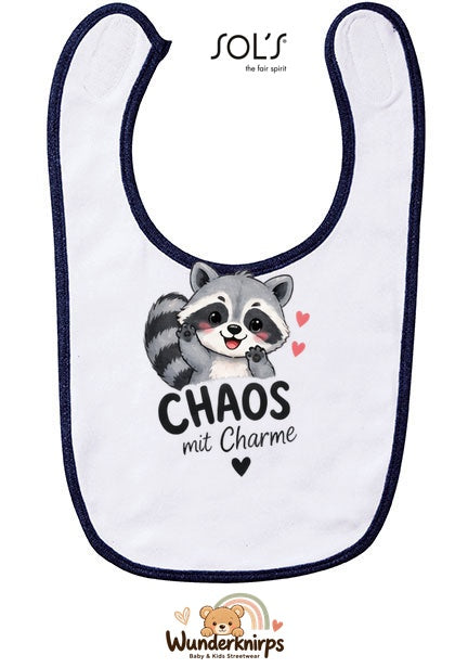 Baby-Lätzchen SOL’S Babib in Weiß / Marineblau mit Motiv Chaos mit Charme – Waschbär