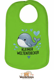 Baby-Lätzchen Olli-01 in Apfelgrün mit Motiv Kleiner Weltentdecker – Wal