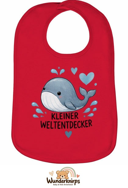 Baby-Lätzchen Olli-01 in Rot mit Motiv Kleiner Weltentdecker – Wal