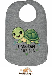 Baby-Lätzchen Olli-01 in Grau meliert mit Motiv Langsam, aber süß – Schildkröte
