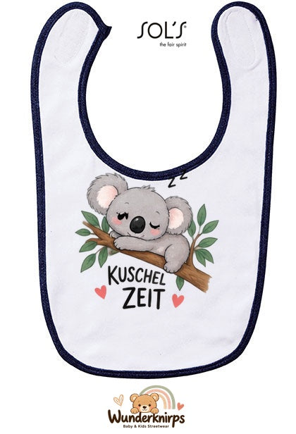 Baby-Lätzchen SOL’S Babib in Weiß / Marineblau mit Motiv Kuschelzeit – Koala