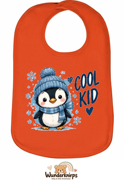 Baby-Lätzchen Olli-01 in Orange mit Motiv Cool Kid – Pinguin