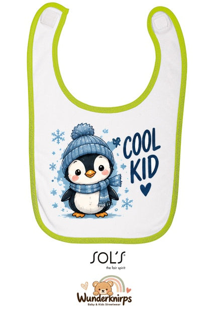 Baby-Lätzchen SOL’S Babib in Weiß / Apfelgrün mit Motiv Cool Kid – Pinguin