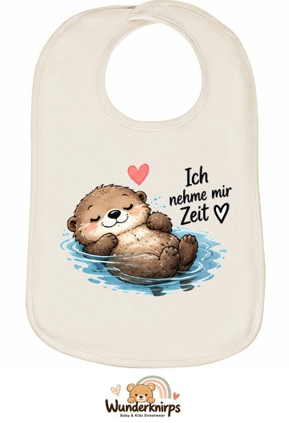 Baby-Lätzchen Olli-01 in Natur mit Motiv Ich nehme mir Zeit – Otter