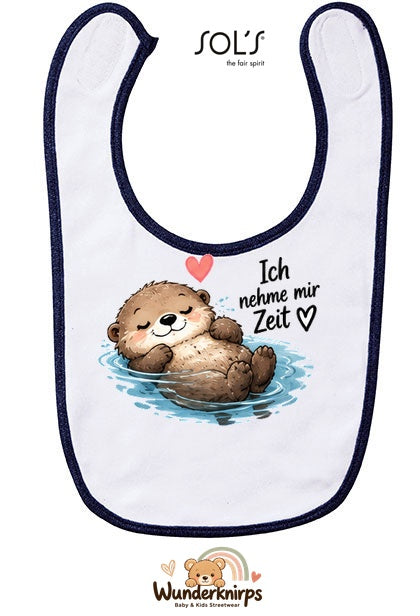 Baby-Lätzchen SOL’S Babib in Weiß / Marineblau mit Motiv Ich nehme mir Zeit – Otter