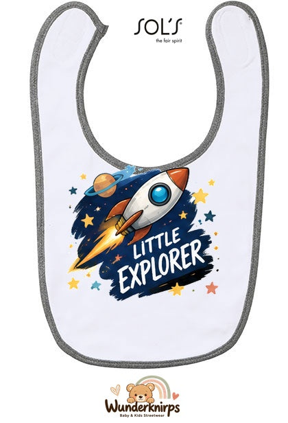 Baby-Lätzchen SOL’S Babib in Weiß / Grau meliert mit Motiv Little Explorer – Rakete
