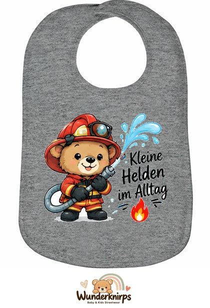 Baby-Lätzchen Olli-01 in Grau meliert mit Motiv Kleine Helden im Alltag