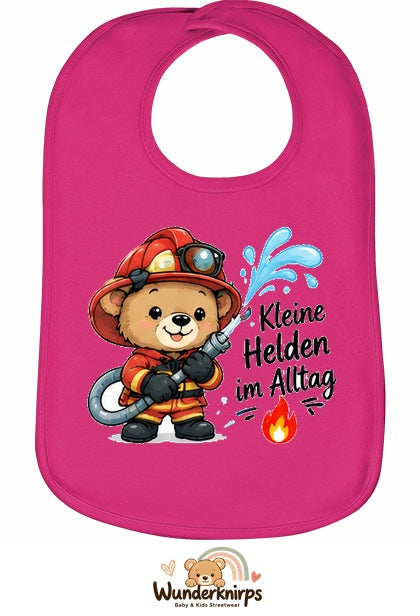 Baby-Lätzchen Olli-01 in Pink mit Motiv Kleine Helden im Alltag