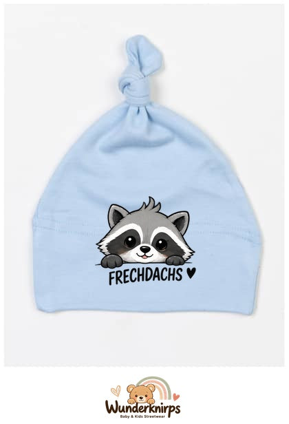 Knotenmütze Babybugz BZ15 in Staubblau mit Motiv Waschbär Frechdachs