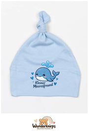 Knotenmütze Babybugz BZ15 in Staubblau mit Motiv Wal Kleiner Meeresfreund