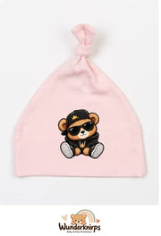 Knotenmütze Babybugz BZ15 in Pastellrosa mit Motiv Bär im Streetwear-Look