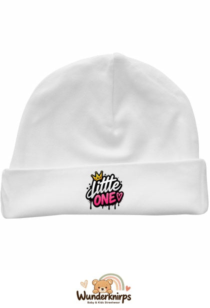 Umschlagmütze Rox-01 in Weiß mit Motiv Little One