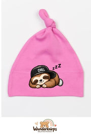 Knotenmütze Babybugz BZ15 in Bubblegum-Pink mit Motiv Faultier Chill