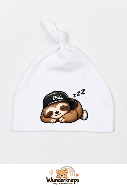 Knotenmütze Babybugz BZ15 in Weiß mit Motiv Faultier Chill