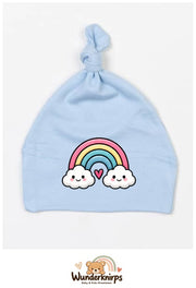 Knotenmütze Babybugz BZ15 in Staubblau mit Motiv Regenbogen mit Herz