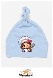 Knotenmütze Babybugz BZ15 in Staubblau mit Motiv Köchin mit Schneebesen