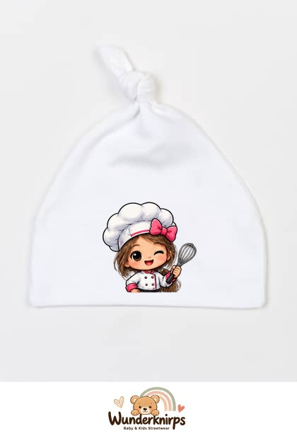 Knotenmütze Babybugz BZ15 in Weiß mit Motiv Köchin mit Schneebesen