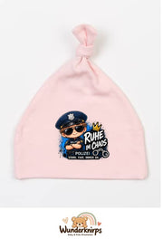Knotenmütze Babybugz BZ15 in Pastellrosa mit Motiv Polizei Ruhe im Chaos
