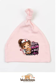Knotenmütze Babybugz BZ15 in Pastellrosa mit Motiv Kleine Heldin in Weiß