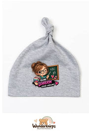 Knotenmütze Babybugz BZ15 in Grau meliert mit Motiv Kleine Lehrerin, große Wirkung