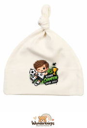 Knotenmütze Babybugz BZ15 in Natur mit Motiv Kleiner Champion, große Ziele