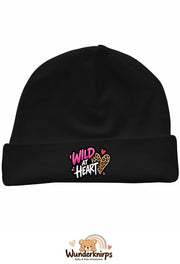 Umschlagmütze Rox-01 in Schwarz mit Motiv Wild at Heart