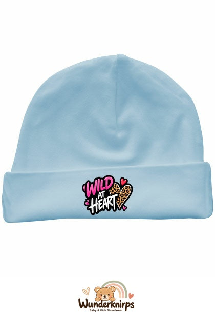 Umschlagmütze Rox-01 in Pastellblau mit Motiv Wild at Heart