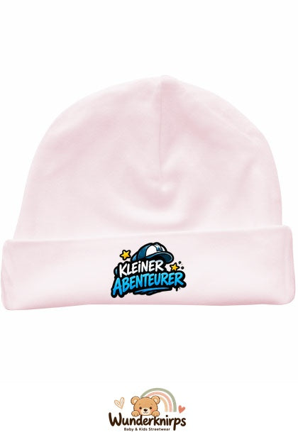 Umschlagmütze Rox-01 in Pastellrosa mit Motiv Kleiner Abenteurer