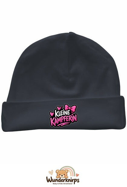 Umschlagmütze Rox-01 in Anthrazit mit Motiv Kleine Kämpferin