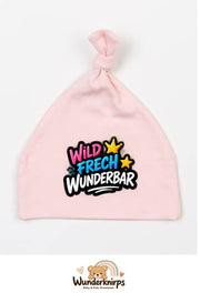 Knotenmütze Babybugz BZ15 in Pastellrosa mit Motiv Wild, frech, wunderbar
