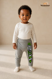 Leopard Traumlook – Hunt your goals – Babyhose für Mädchen: Grau meliert mit Leopard-Druck am Hosenbein – Wunderknirps.