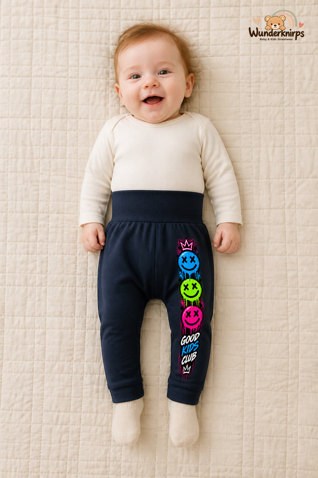 Smileys Lieblingslook – Good kids club – Babyhose für Mädchen: Navy mit Smileys-Druck am Hosenbein – Wunderknirps.